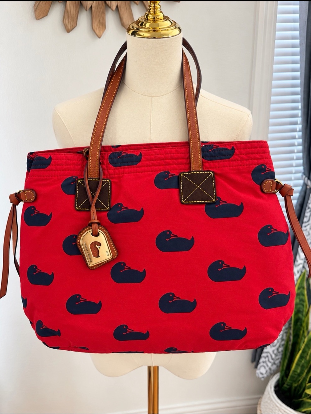 Dooney & Bourke Samantha Sport Duck Signature Tote Red Duck Print